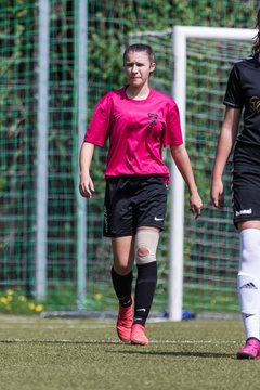 Bild 67 - B-Juniorinnen Pokalfinale SV Henstedt Ulzburg - SG Holstein Sued : 2:0